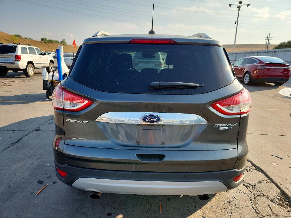 Продажа на аукционе авто 2022 Ford Escape, vin: 1FMCU9JX7GUC48830, номер лота: 64336306
