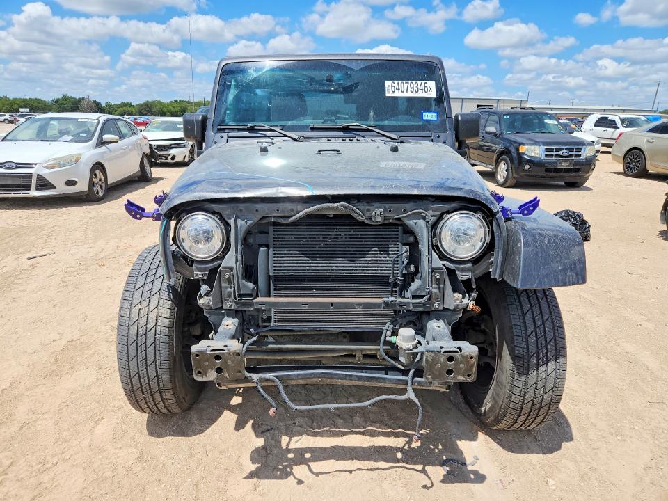 64079346 :رقم المزاد ، 1C4HJWEG5HL685602 vin ، 2017 Jeep Wrangler Unlimited مزاد بيع