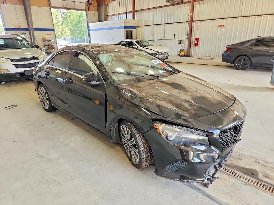 66649586 :رقم المزاد ، WDDSJ4GB1JN504135 vin ، 2018 Mercedes-benz Cla مزاد بيع
