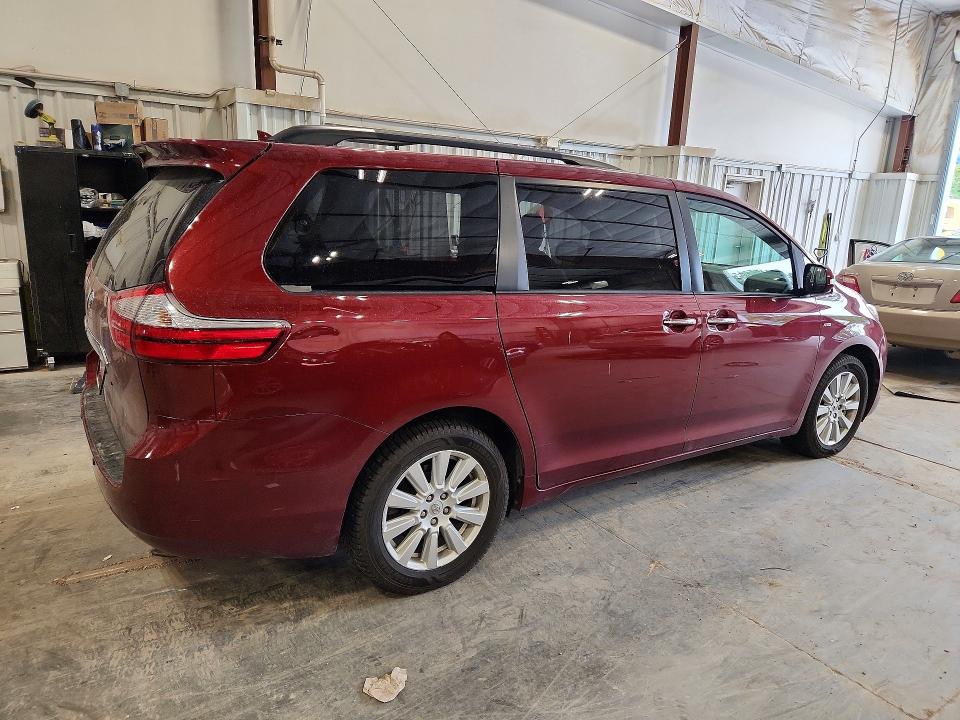 2017 Toyota Sienna მანქანა იყიდება აუქციონზე, vin: 5TDDZ3DCXHS155760, აუქციონის ნომერი: 63703516