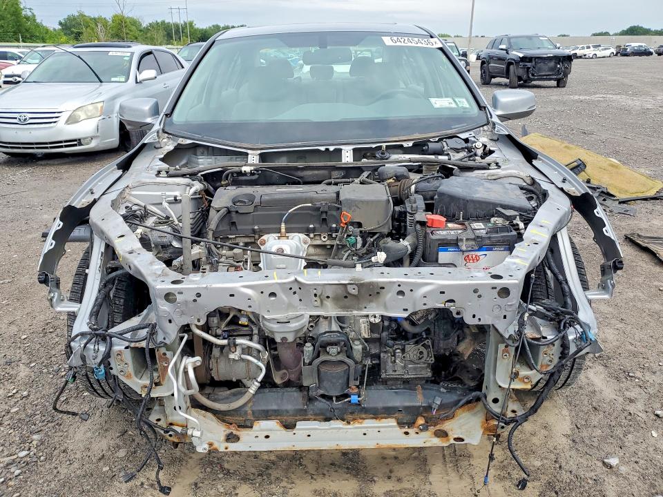 Auction sale of the 2017 Honda Accord, vin: 1HGCR2F86HA231293, lot number: 64245436
