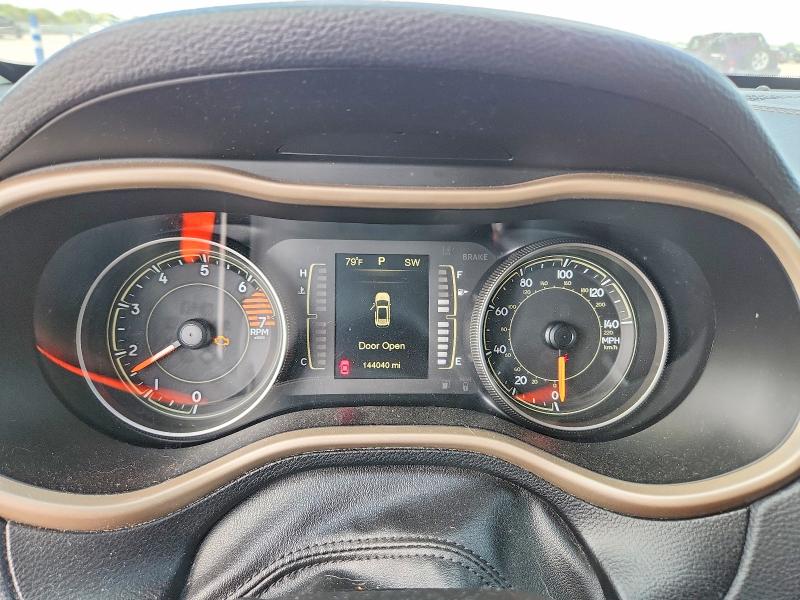 Продаж на аукціоні авто 2016 Jeep Cherokee, vin: 1C4PJLCB4GW160352, номер лоту: 64683596