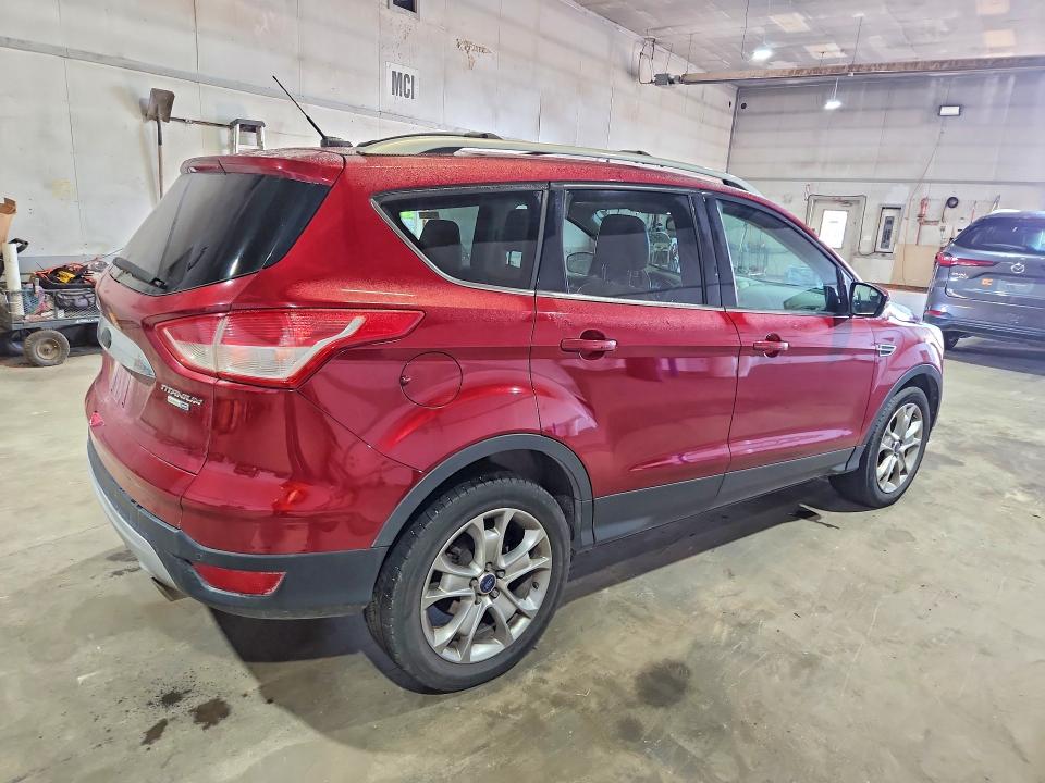 66122066 :رقم المزاد ، 1FMCU9J99FUA83122 vin ، 2015 Ford Escape مزاد بيع