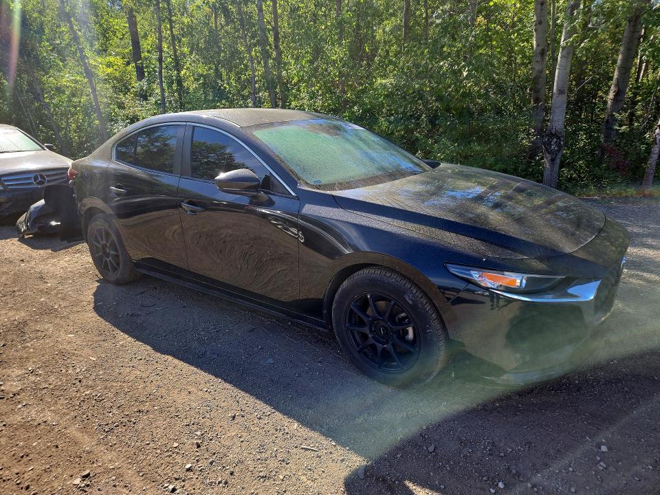 Продажа на аукционе авто 2019 Mazda 3, vin: JM1BPAB75K1119972, номер лота: 65258336