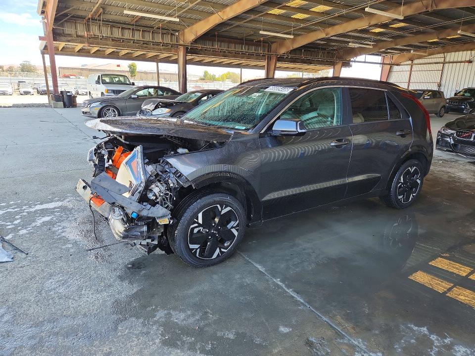 66605446 :رقم المزاد ، KNDCR3L13R5111151 vin ، 2024 Kia Niro مزاد بيع