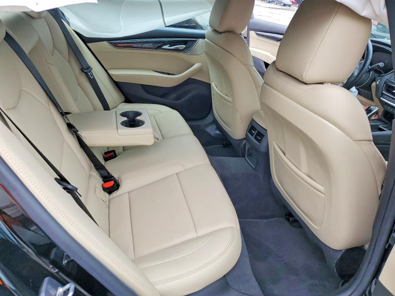 64242356 :رقم المزاد ، 1G6DT5RK0N0100054 vin ، 2022 Cadillac Ct5 مزاد بيع