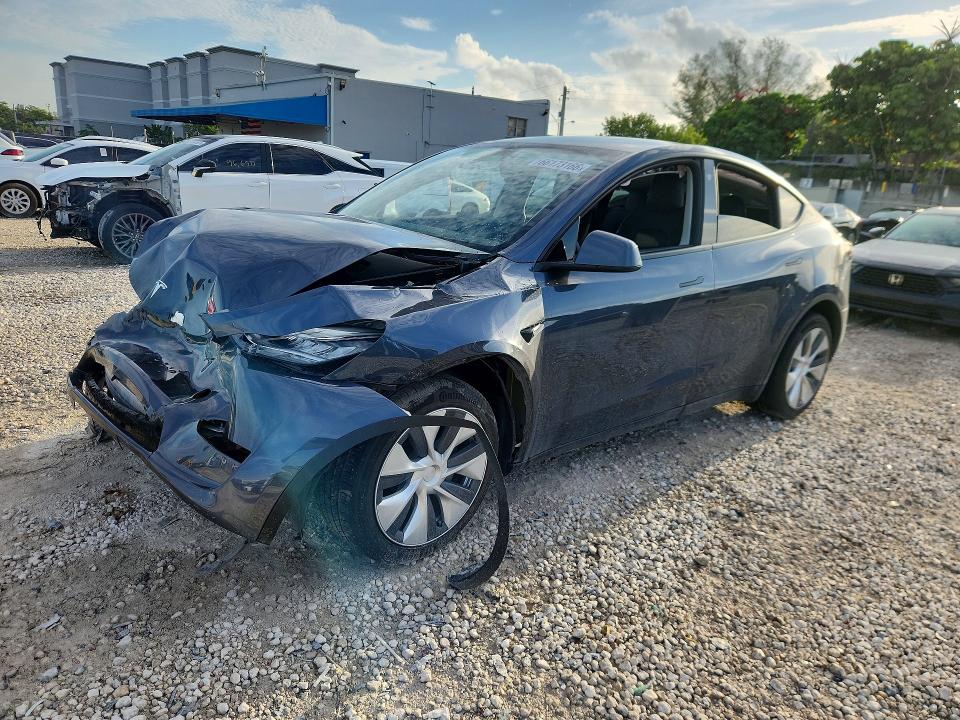 2023 Tesla Model Y მანქანა იყიდება აუქციონზე, vin: 7SAYGDEE4PA087553, აუქციონის ნომერი: 66173166