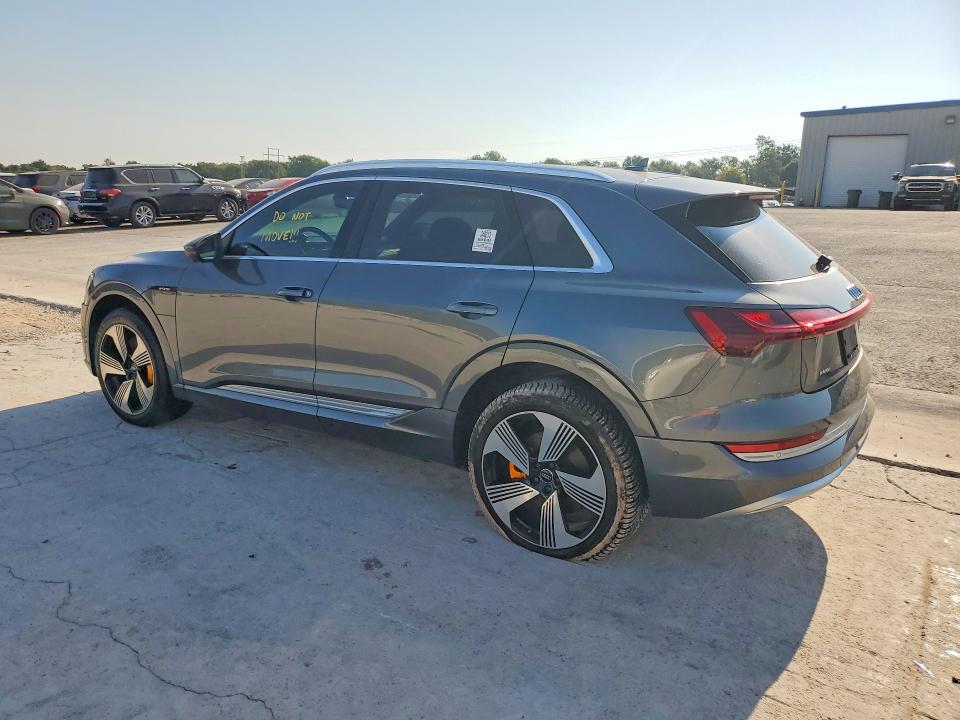 Aukcja sprzedaży 2019 Audi E-tron, vin: WA1VAAGE3KB007357, numer aukcji: 63803976