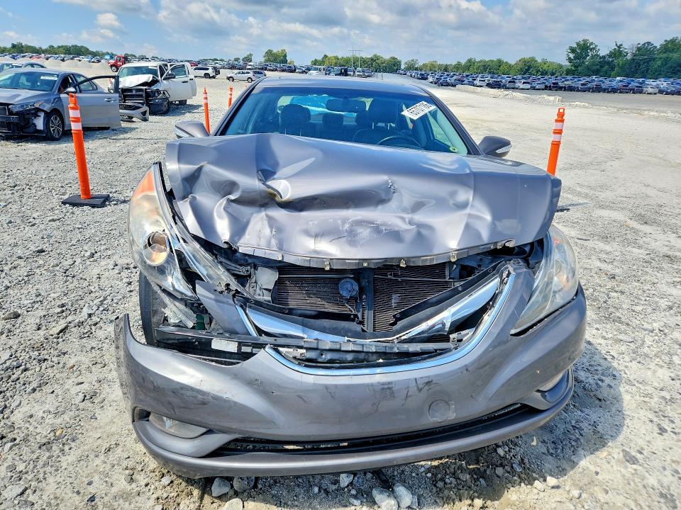 2011 Hyundai Sonata მანქანა იყიდება აუქციონზე, vin: 5NPEC4AC1BH188725, აუქციონის ნომერი: 65707186