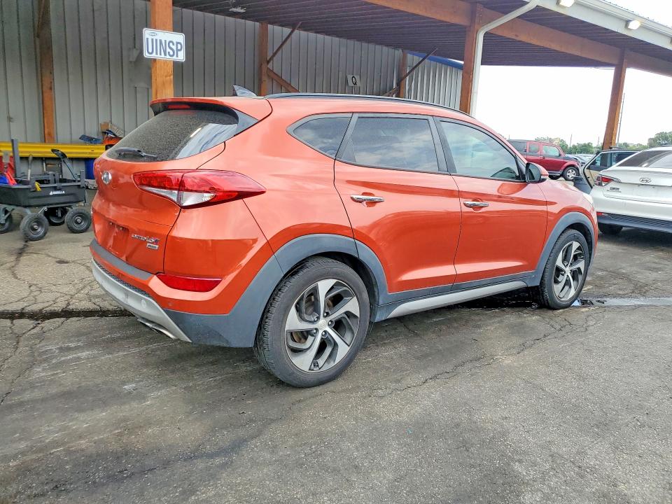 Продаж на аукціоні авто 2017 Hyundai Tucson, vin: KM8J3CA2XHU362866, номер лоту: 64624056