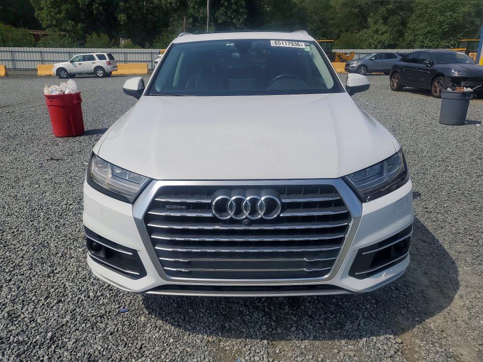Продаж на аукціоні авто 2018 Audi Q7, vin: WA1LHAF71JD014655, номер лоту: 65117936