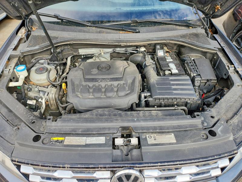 67519596 :رقم المزاد ، 3VV2B7AX2JM162266 vin ، 2018 Volkswagen Tiguan مزاد بيع