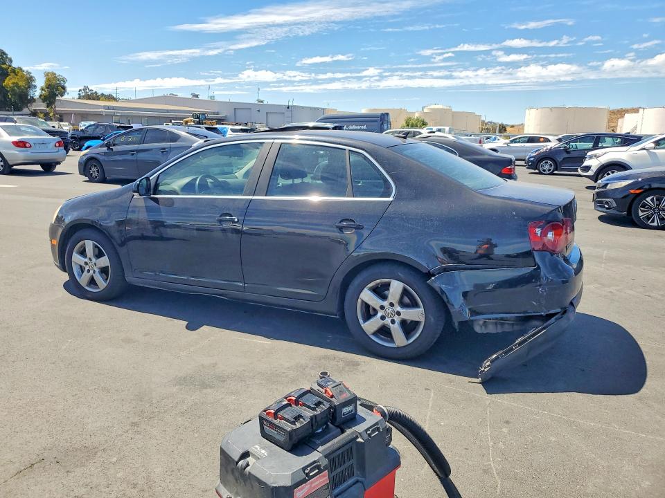 Продажа на аукционе авто 2008 Volkswagen Jetta, vin: 3VWRZ71K78M050602, номер лота: 66272616