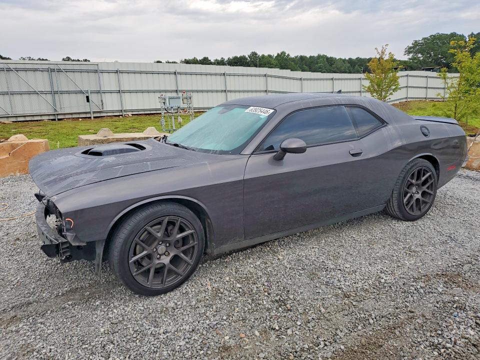 63925446 :رقم المزاد ، 2C3CDZBT4GH153584 vin ، 2016 Dodge Challenger مزاد بيع