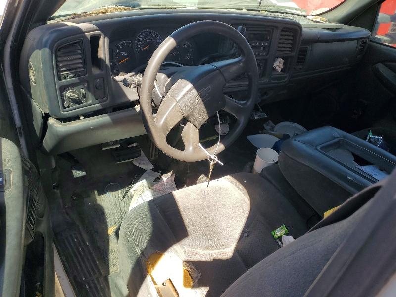Продажа на аукционе авто 2004 Chevrolet Silverado, vin: 1GBJC33104F122883, номер лота: 64997676