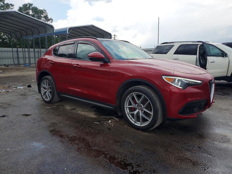 Продаж на аукціоні авто 2018 Alfa Romeo Stelvio, vin: ZASFAKNN5J7C06194, номер лоту: 66535836