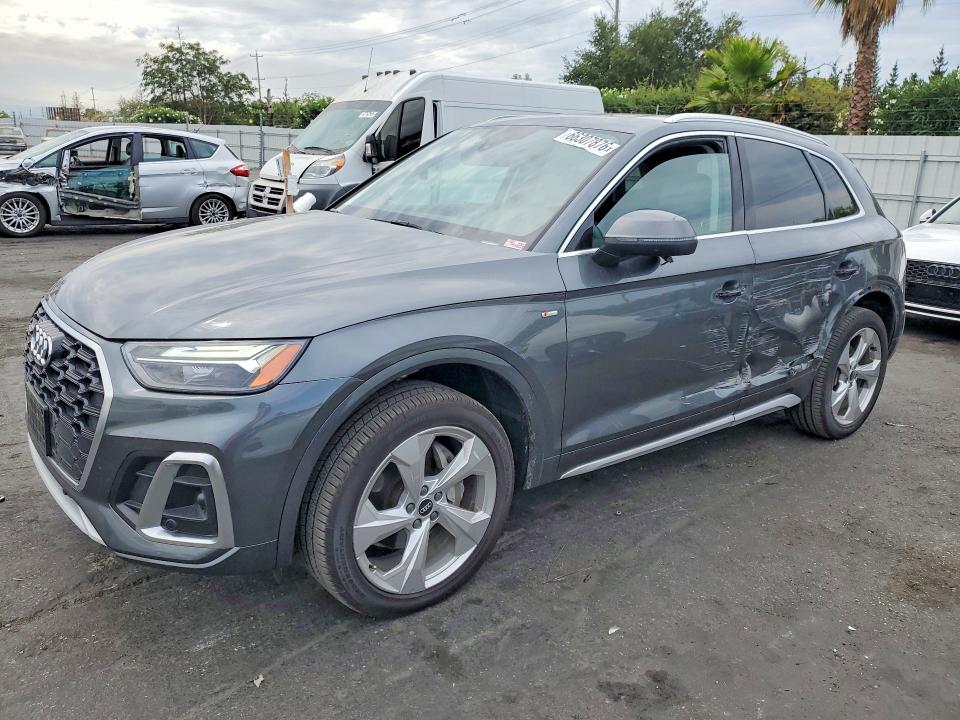 66307876 :رقم المزاد ، WA1EAAFY9N2005581 vin ، 2022 Audi Q5 مزاد بيع