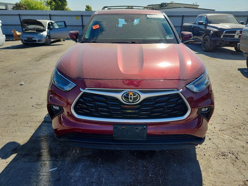 Aukcja sprzedaży 2022 Toyota Highlander, vin: 5TDZZRAHXNS555032, numer aukcji: 67128816