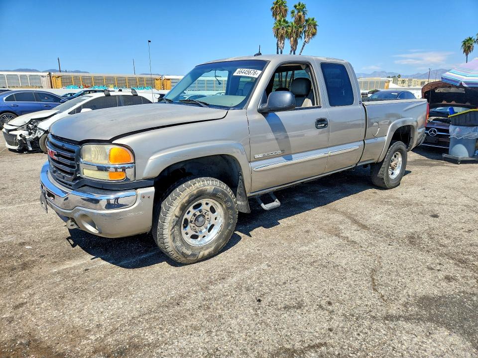 66445676 :رقم المزاد ، 1GTHK29G43E117631 vin ، 2003 Gmc Sierra مزاد بيع