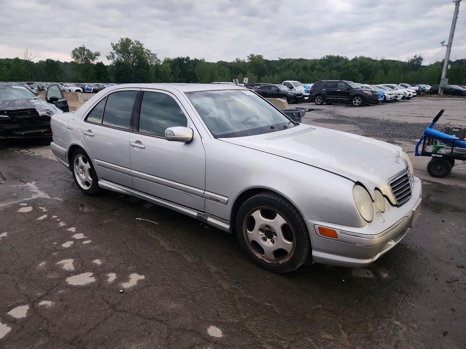 Продажа на аукционе авто 2000 Mercedes-benz E, vin: WDBJF70J7YB065964, номер лота: 65589056