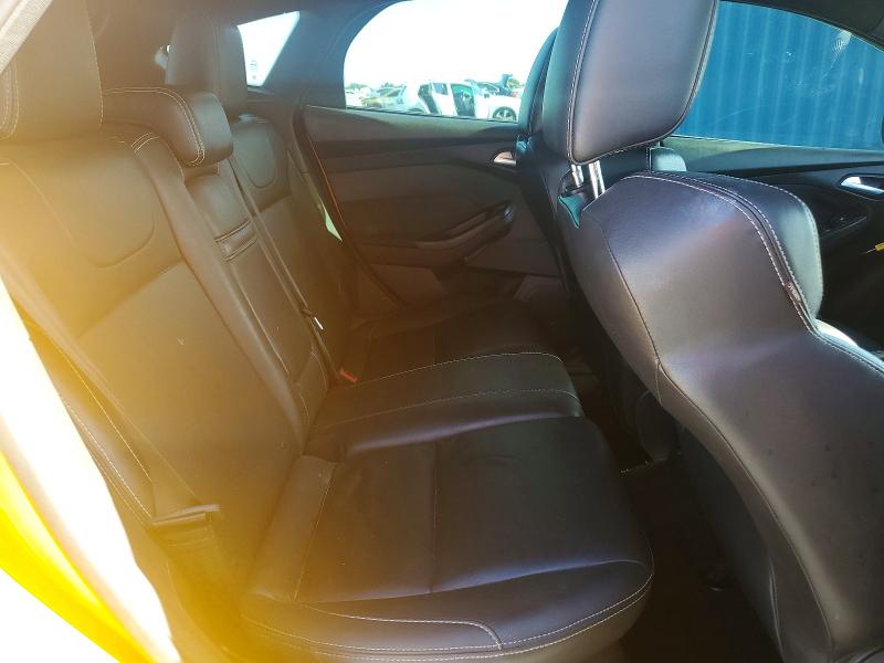 64462316 :رقم المزاد ، 1FADP3L91DL185839 vin ، 2013 Ford Focus مزاد بيع