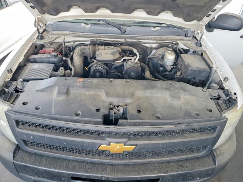 61449566 :رقم المزاد ، 1GCRCPEX5DZ105017 vin ، 2013 Chevrolet Silverado مزاد بيع
