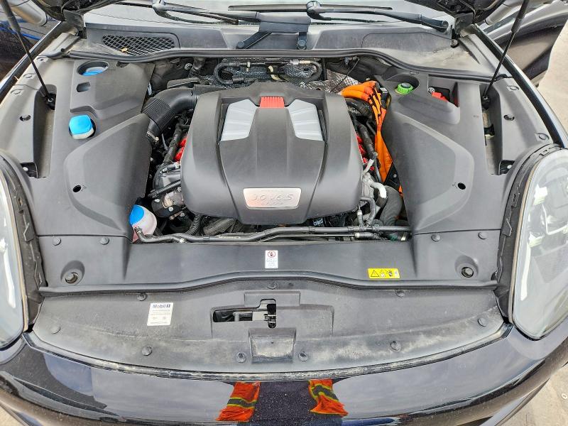 Продажа на аукционе авто 2017 Porsche Cayenne, vin: WP1AE2A20HLA70625, номер лота: 64428586