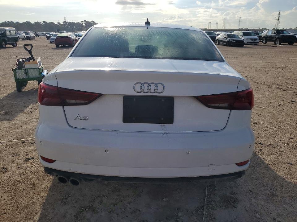63934256 :رقم المزاد ، WAUAUGFFXLA104679 vin ، 2020 Audi A3 مزاد بيع