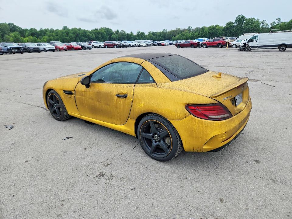 64841236 :رقم المزاد ، W1KPK6GA9LF170391 vin ، 2020 Mercedes-benz Slc مزاد بيع