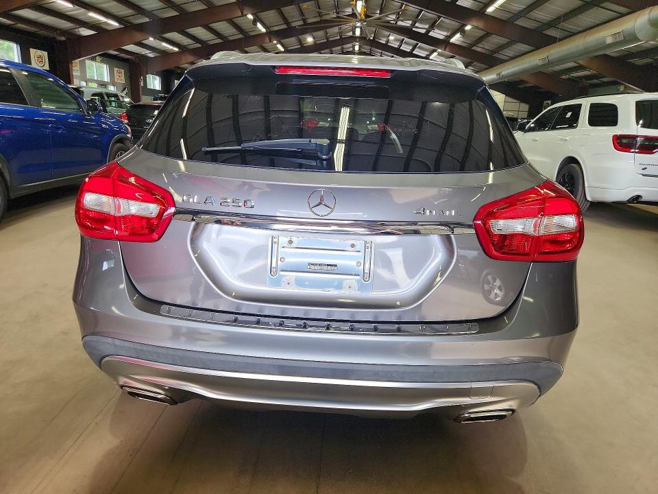 2015 Mercedes-benz Gla მანქანა იყიდება აუქციონზე, vin: WDCTG4GB2FJ134836, აუქციონის ნომერი: 64033816