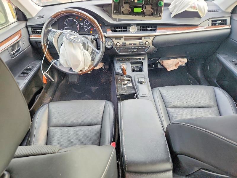 64772596 :رقم المزاد ، JTHBK1GGXF2202335 vin ، 2015 Lexus Es مزاد بيع