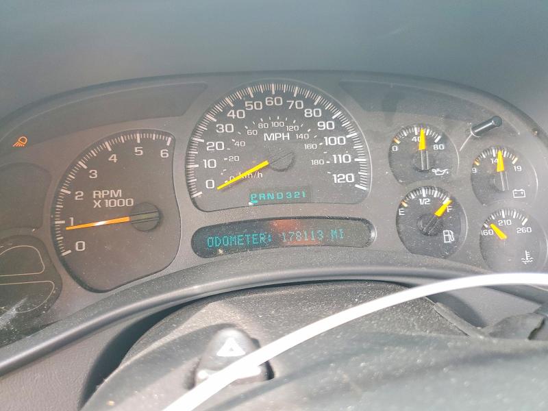 2003 Gmc New Sierra მანქანა იყიდება აუქციონზე, vin: 1GTEC14T03Z327585, აუქციონის ნომერი: 64272466