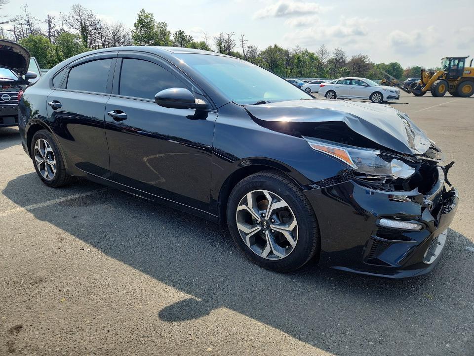 Продажа на аукционе авто 2021 Kia Forte, vin: 3KPF24AD6ME273552, номер лота: 65090666