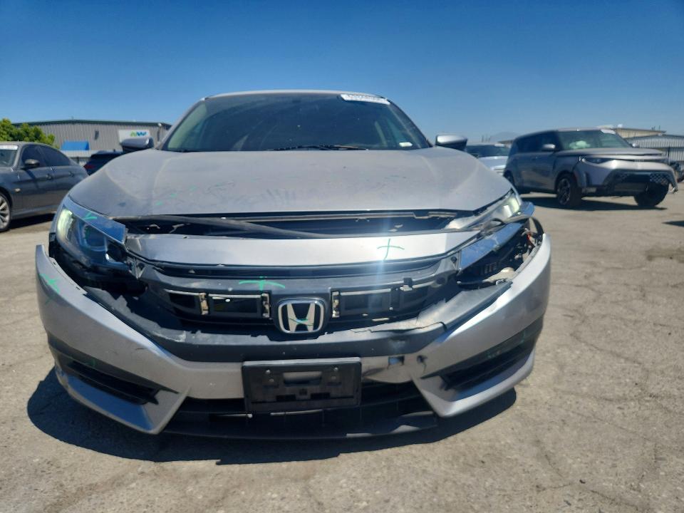 Продаж на аукціоні авто 2016 Honda Civic, vin: 2HGFC2F74GH513048, номер лоту: 63348306