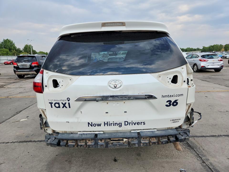 Aukcja sprzedaży 2016 Toyota Sienna, vin: 5TDDK3DC7GS136747, numer aukcji: 64329226