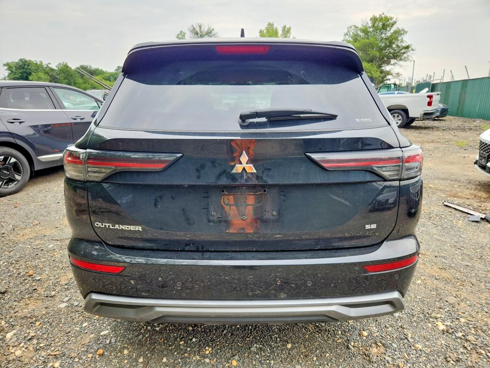 65007566 :رقم المزاد ، JA4J4VA89SZ042136 vin ، 2025 Mitsubishi Outlander مزاد بيع