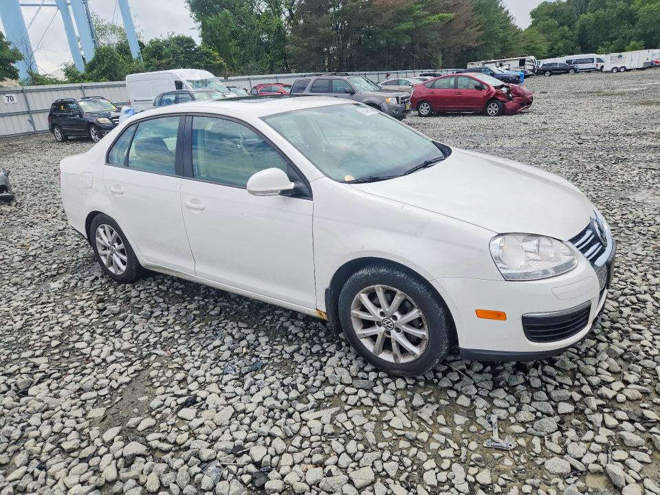 63497076 :رقم المزاد ، 3VWRZ7AJ7AM144928 vin ، 2010 Volkswagen Jetta مزاد بيع