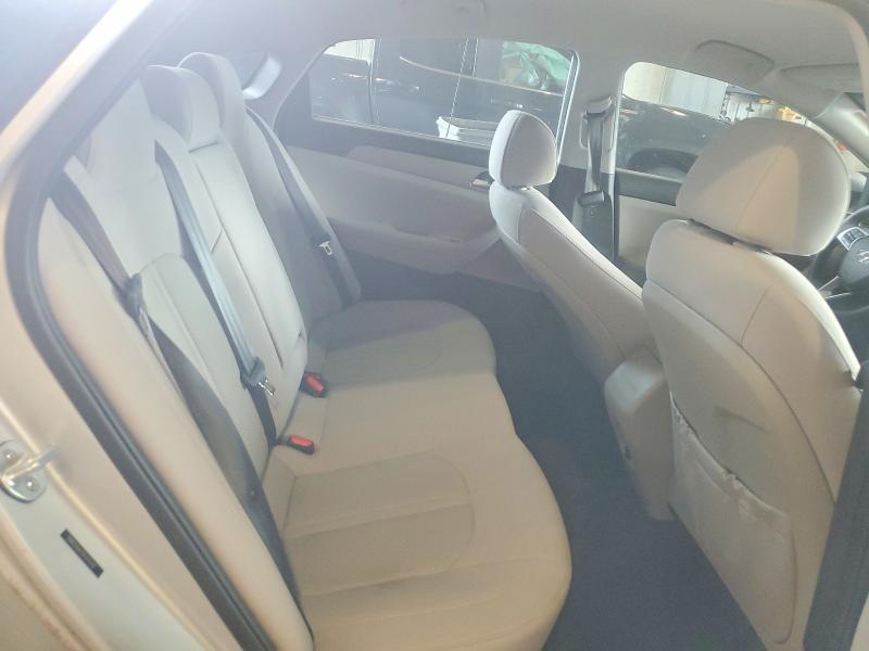 2019 Hyundai Sonata მანქანა იყიდება აუქციონზე, vin: 5NPE24AF2KH796332, აუქციონის ნომერი: 63705706