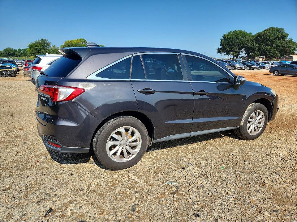 64389676 :رقم المزاد ، 5J8TB4H3XGL015516 vin ، 2016 Acura Rdx مزاد بيع