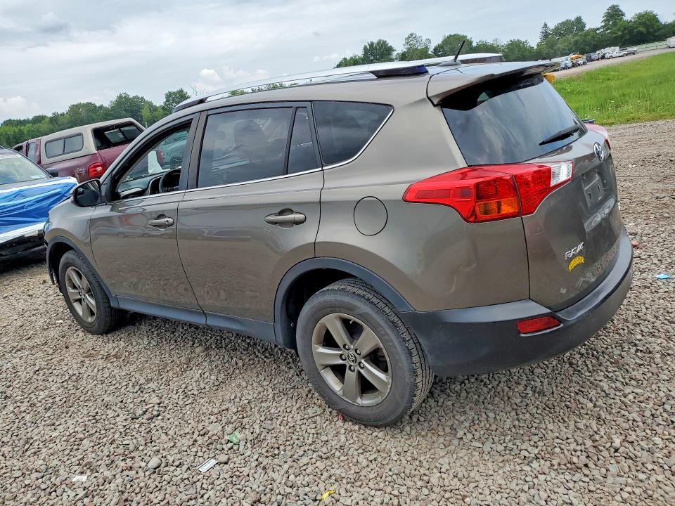 63855146 :رقم المزاد ، JTMRFREV3FD174810 vin ، 2015 Toyota Rav4 مزاد بيع