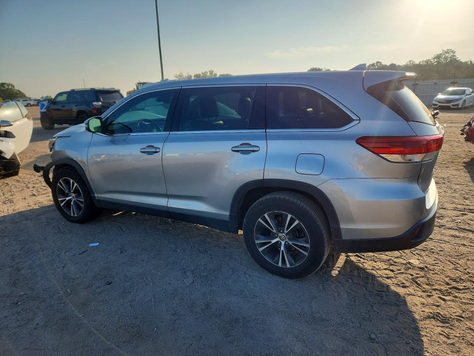 65567886 :رقم المزاد ، 5TDZZRFH1KS369898 vin ، 2019 Toyota Highlander مزاد بيع