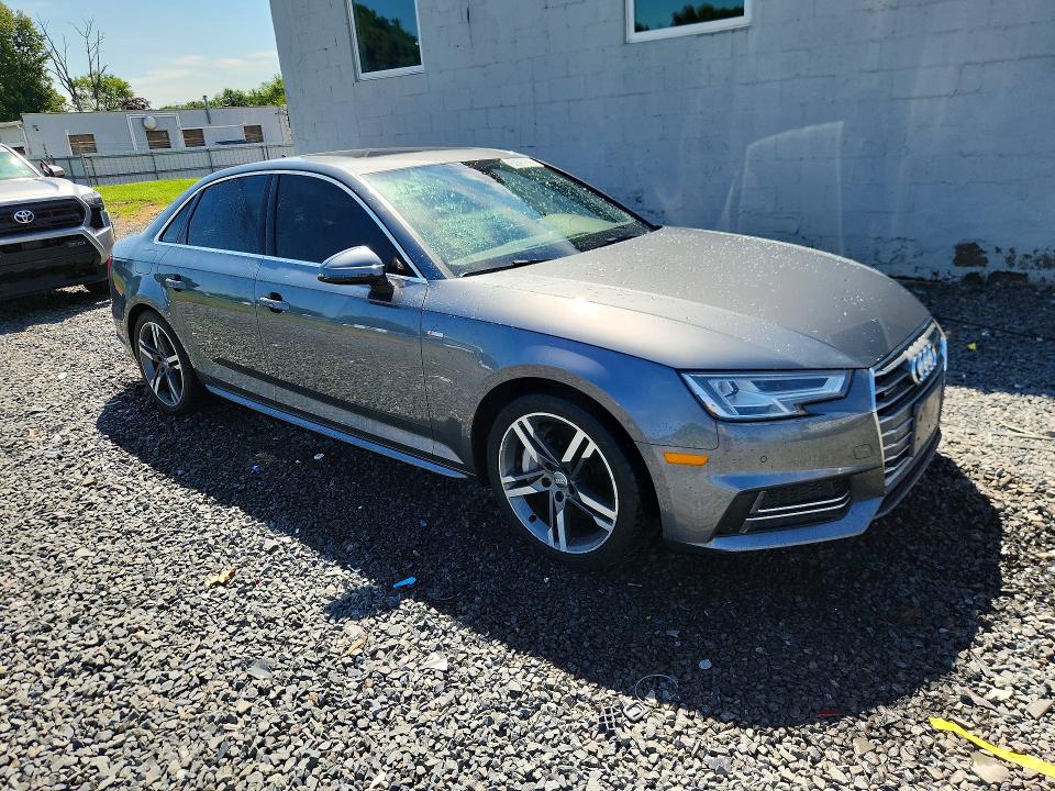 63597886 :رقم المزاد ، WAUENAF41JA066296 vin ، 2018 Audi A4 مزاد بيع