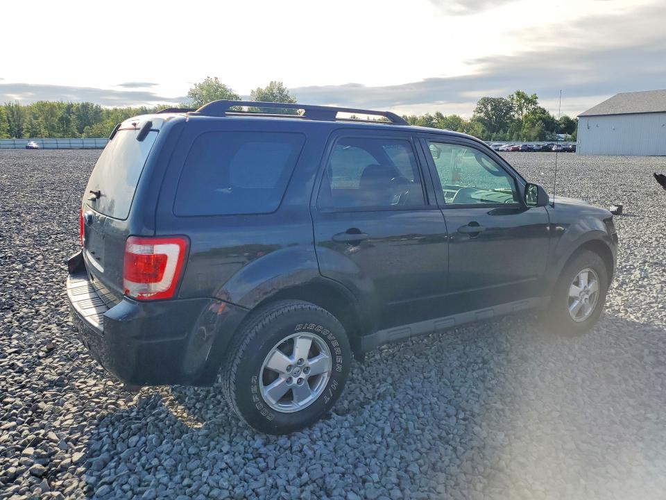 67073936 :رقم المزاد ، 1FMCU9D77CKB99467 vin ، 2012 Ford Escape مزاد بيع