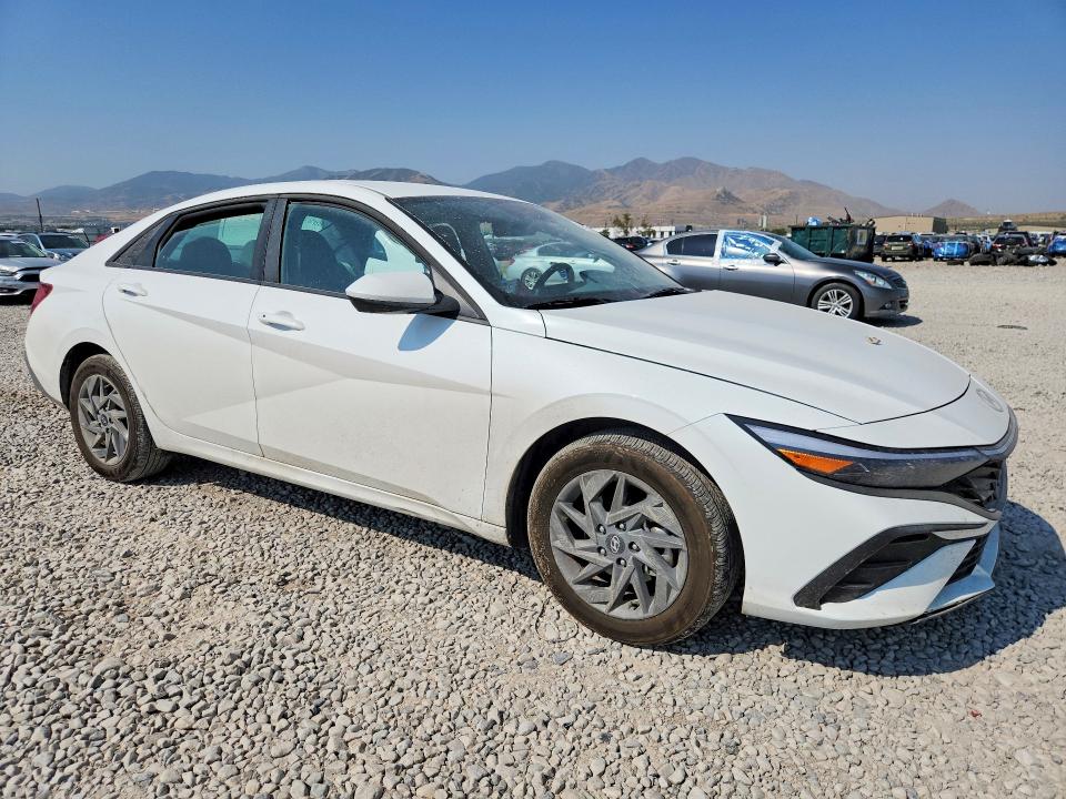 2026 Hyundai Elantra Hybrid მანქანა იყიდება აუქციონზე, vin: KMHLM4DJ8TU204291, აუქციონის ნომერი: 64229626