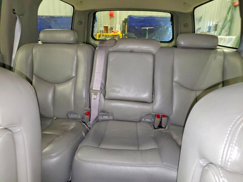 Продаж на аукціоні авто 2005 Chevrolet Suburban, vin: 3GNEC16Z45G194101, номер лоту: 64251026