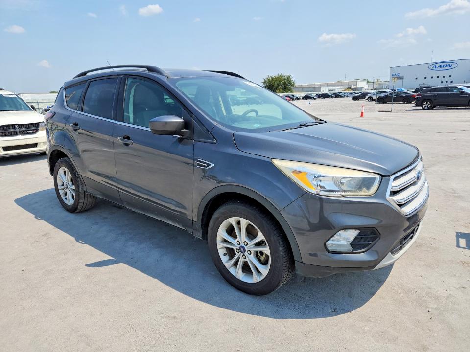 Продажа на аукционе авто 2018 Ford Escape, vin: 1FMCU9GD8JUB36235, номер лота: 64024446