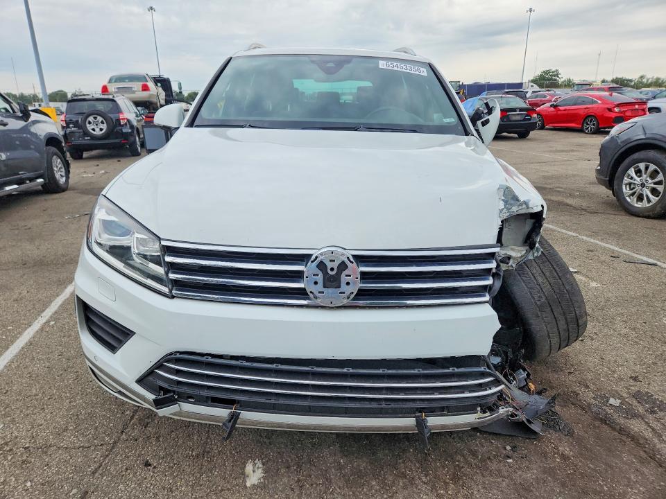 Продаж на аукціоні авто 2017 Volkswagen Touareg, vin: WVGRF7BP3HD005668, номер лоту: 65453356