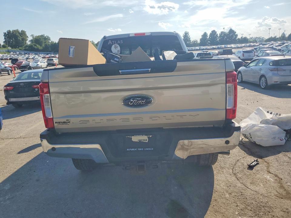 Продаж на аукціоні авто 2018 Ford F350, vin: 1FT8W3BT3JEB29008, номер лоту: 66047706