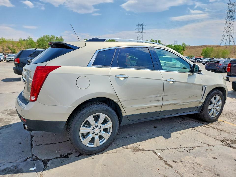 2015 Cadillac Srx მანქანა იყიდება აუქციონზე, vin: 3GYFNEE33FS628206, აუქციონის ნომერი: 64595846