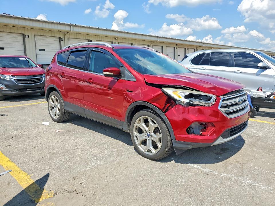 65827546 :رقم المزاد ، 1FMCU9J94HUB23173 vin ، 2017 Ford Escape مزاد بيع